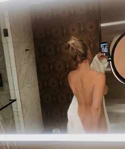 Kat Wonders Nude Mirror Bath Robe Strip Onlyfans Set Leaked 129605