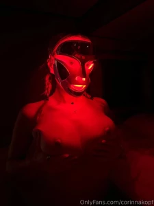Corinna Kopf Nude Red Light Mask Onlyfans Set Leaked 129803