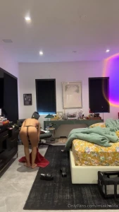 Mia Khalifa Nude Dressing OnlyFans Video Leaked 130428