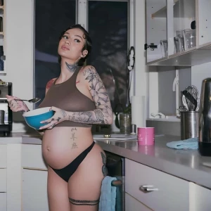 Bhad Bhabie Nude Busty Pregnant Onlyfans Set Leaked