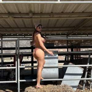 Mia Khalifa Outdoor Farm Bikini OnlyFans Set Leaked 133429